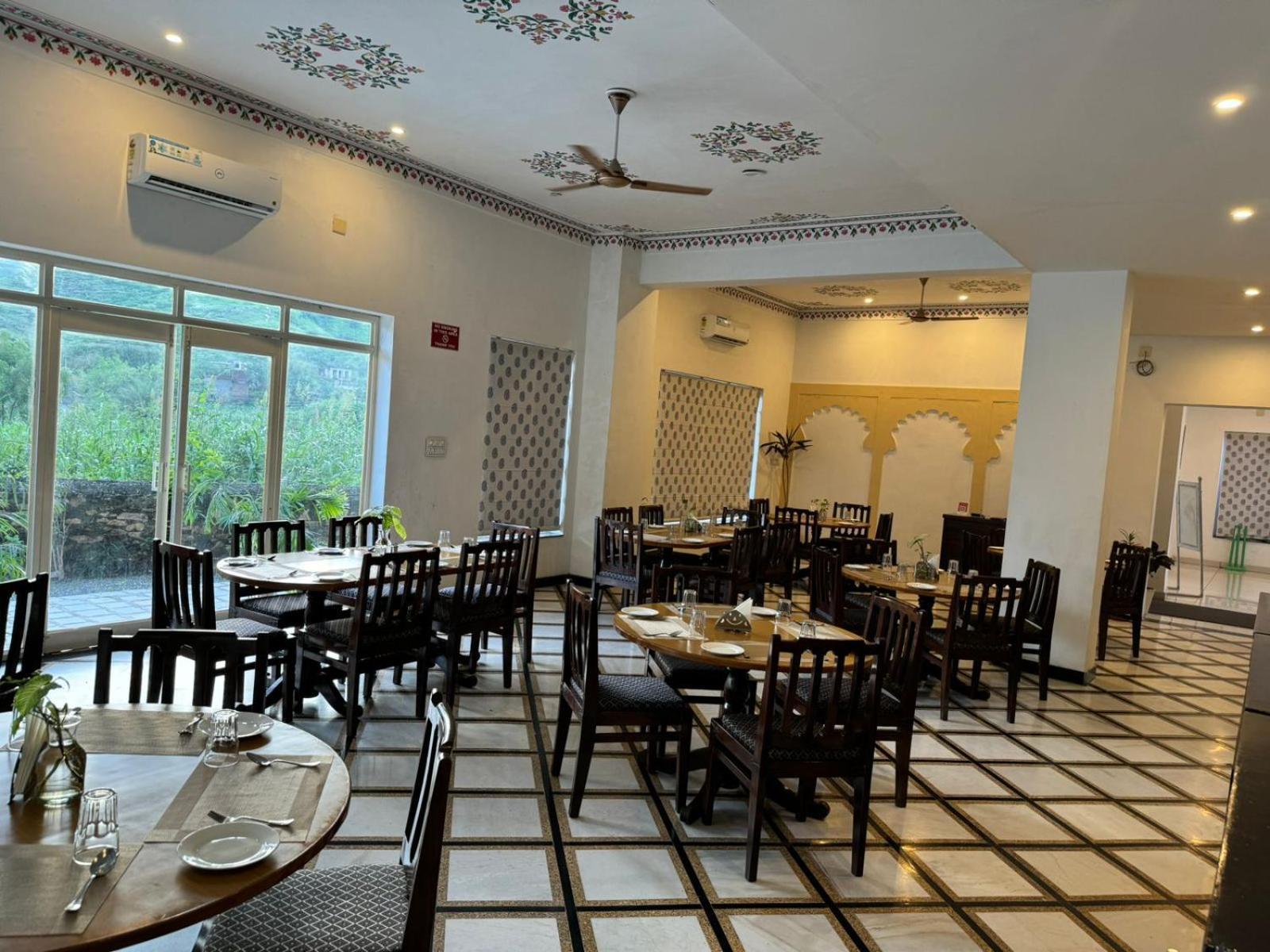 Jag Aravali Resort Udaipur- Experience Nature Away From City Hustle Buitenkant foto