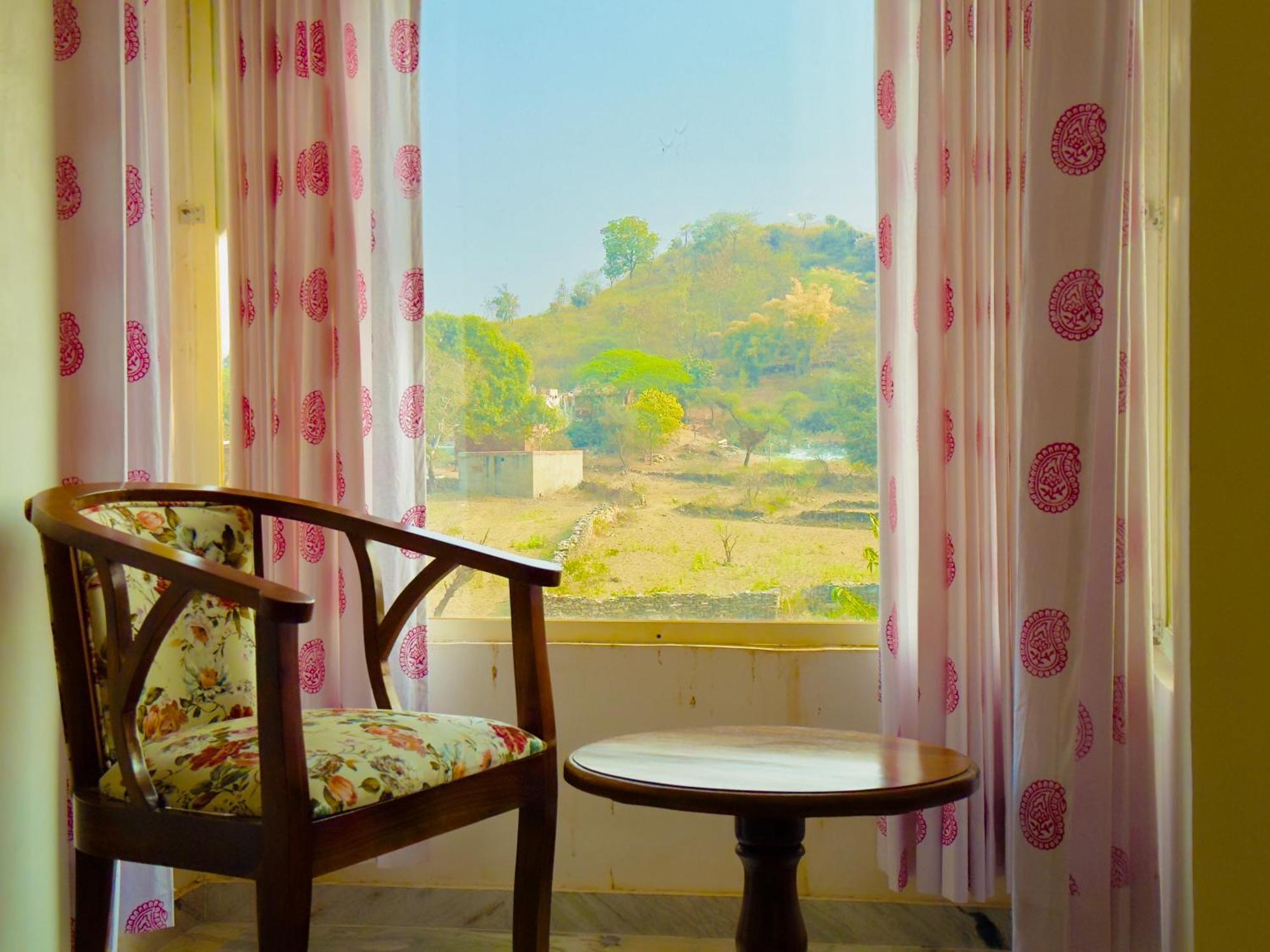 Jag Aravali Resort Udaipur- Experience Nature Away From City Hustle Buitenkant foto