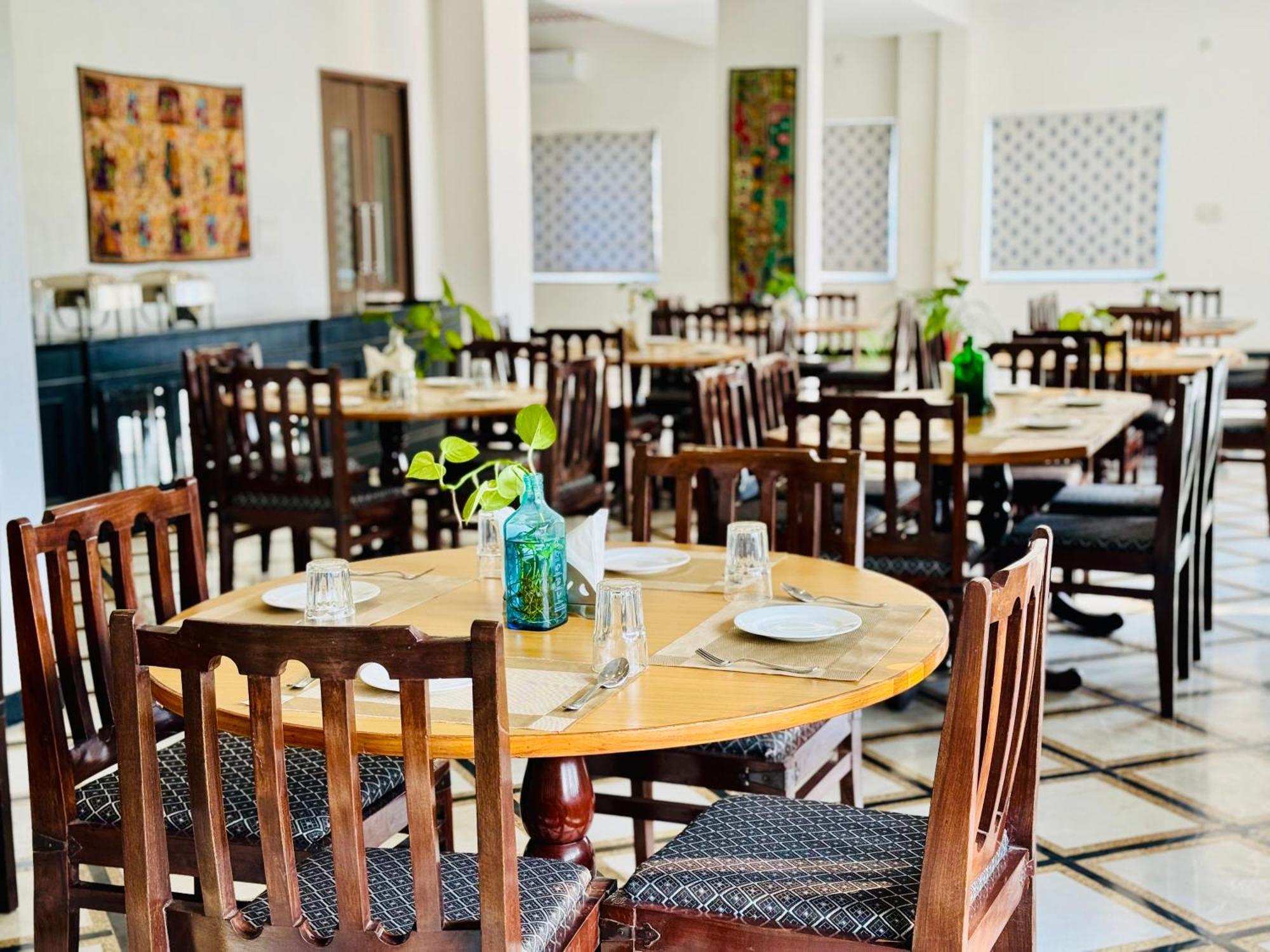 Jag Aravali Resort Udaipur- Experience Nature Away From City Hustle Buitenkant foto