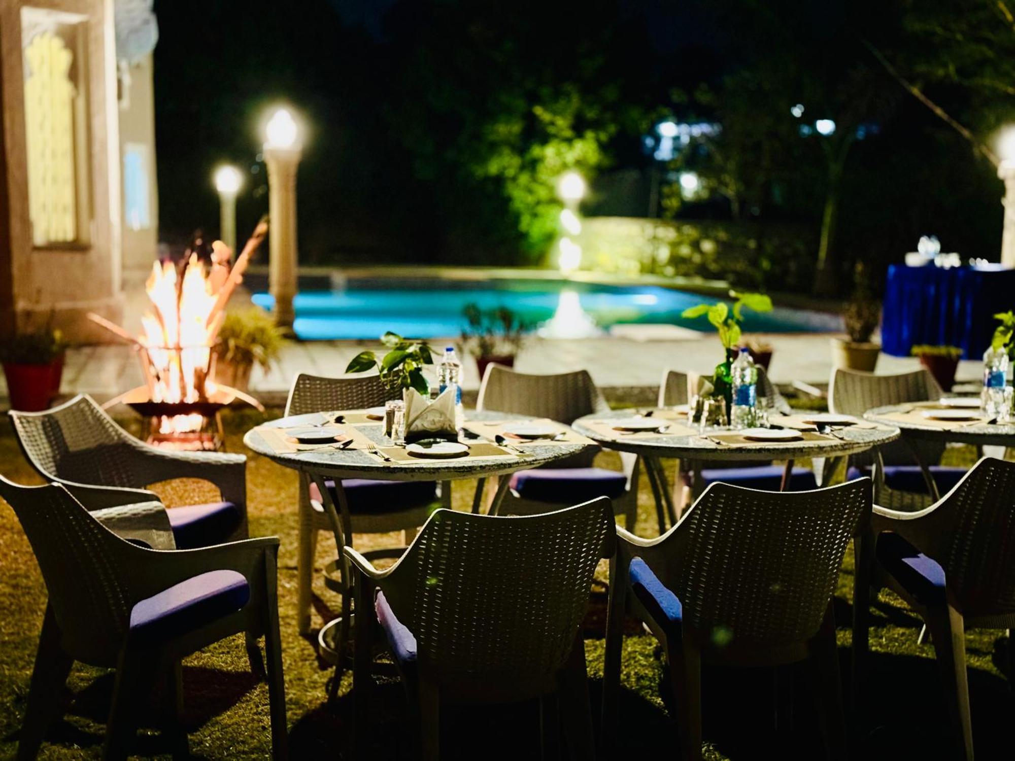 Jag Aravali Resort Udaipur- Experience Nature Away From City Hustle Buitenkant foto